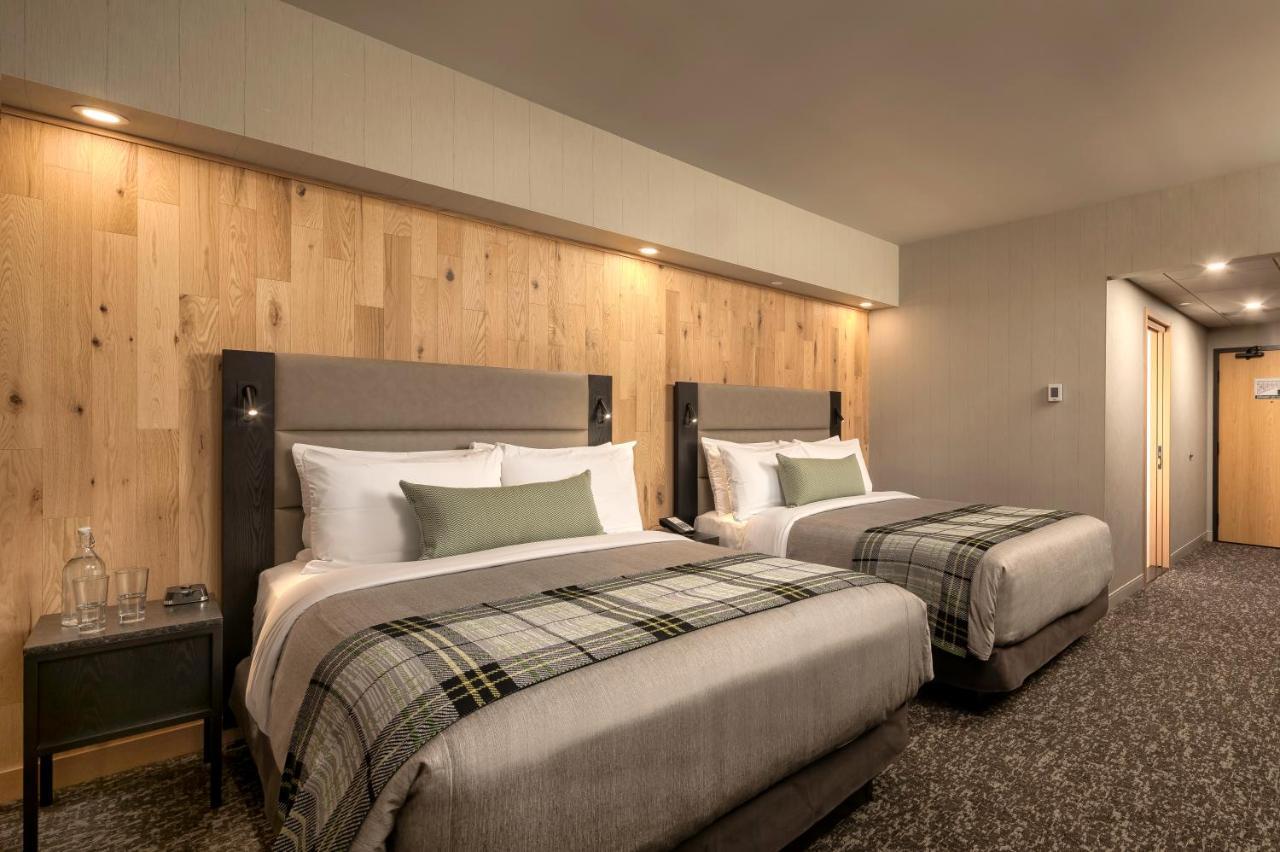 Peaks Hotel And Suites Μπανφ Εξωτερικό φωτογραφία