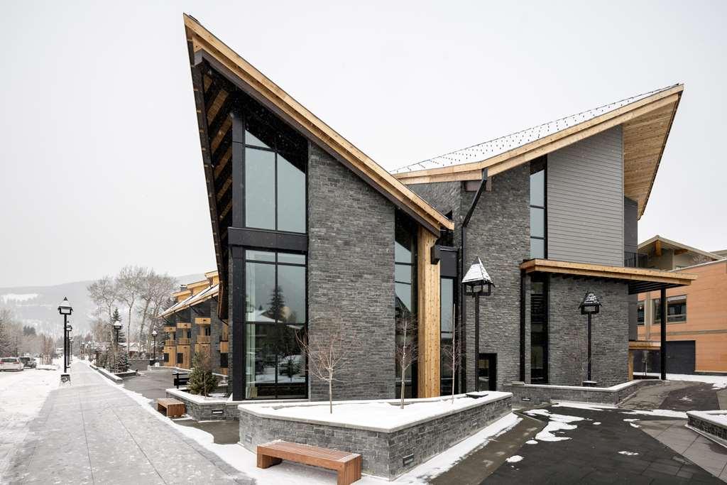 Peaks Hotel And Suites Μπανφ Εξωτερικό φωτογραφία